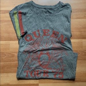 NWOT Queen Band Tee